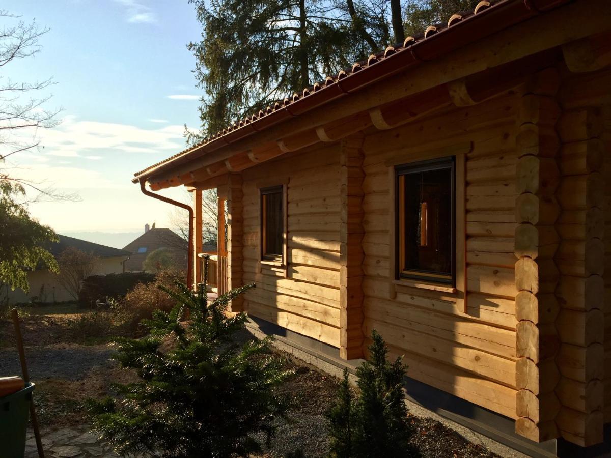 Blockhaus Chalet Mit Beheizbarem Badefass Und Infrarotsauna Auf Der Terrasse Oberschützen Eksteriør billede